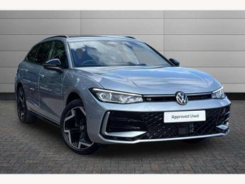 Volkswagen Passat 1.5 eTSI R-Line 5dr DSG