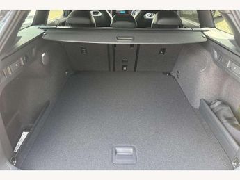 Volkswagen Passat 1.5 eTSI R-Line 5dr DSG