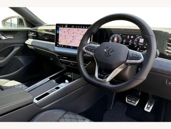 Volkswagen Passat 1.5 eTSI R-Line 5dr DSG