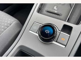 Volkswagen T-Roc 1.5 eTSI 150 Life 5dr DSG