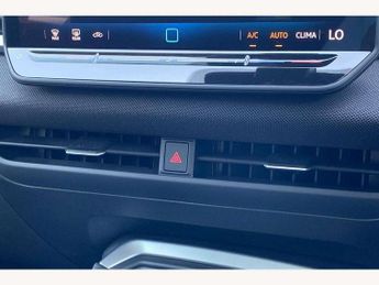 Volkswagen T-Roc 1.5 eTSI 150 Life 5dr DSG