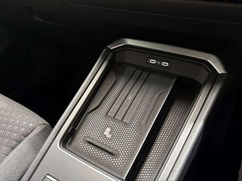 Volkswagen T-Roc 1.5 eTSI 150 Life 5dr DSG