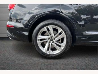Audi Q7 45 TDI Quattro S Line 5dr Tiptronic