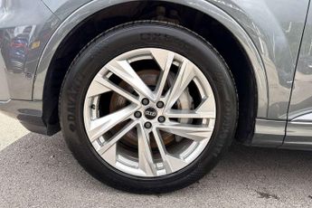 Audi Q7 50 TDI Quattro S Line 5dr Tiptronic