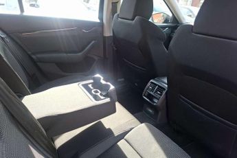 Skoda Octavia 1.4 TSI iV SE Technology DSG 5dr