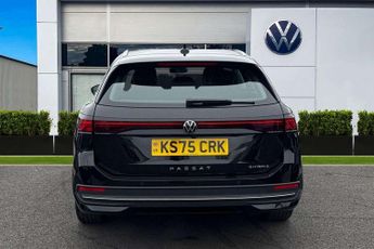Volkswagen Passat 1.5 TSI eHybrid Life 5dr DSG