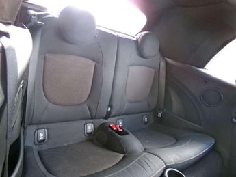 Volvo XC40 1.5 T3 [163] R DESIGN 5dr Geartronic
