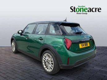 MINI Cooper 1.5 C Exclusive 5dr Auto