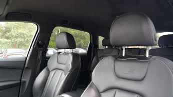 Audi Q7 50 TDI Quattro Black Edition 5dr Tiptronic