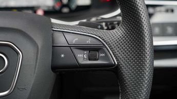 Audi Q7 50 TDI Quattro Black Edition 5dr Tiptronic