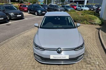 Volkswagen Golf 1.5 eTSI 150 Style 5dr DSG