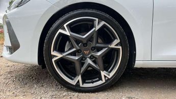 Cupra Leon 1.5 eTSI 150 V2 5dr DSG