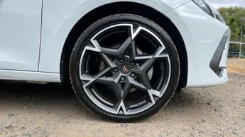Cupra Leon 1.5 eTSI 150 V2 5dr DSG