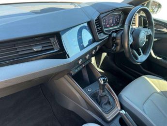 Audi A1 35 TFSI S Line Contrast Edition 5dr S Tronic