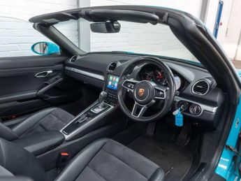 Porsche Boxster 2.0 2dr PDK