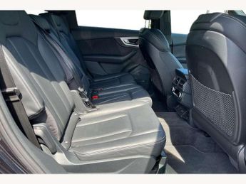 Audi Q7 3.0 TDI Quattro S Line 5dr Tip Auto