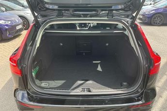 Volvo V60 2.0 B3P Core 5dr Auto [7 speed]