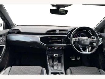 Audi Q3 35 TFSI S Line 5dr S Tronic