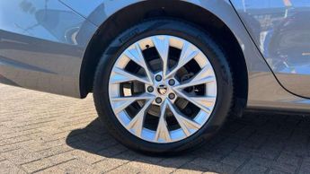 Skoda Superb 1.5 TSI iV SE L DSG 5dr