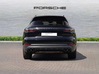 Porsche Cayenne E-Hybrid 5dr Tiptronic S