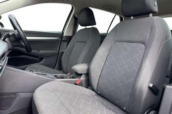 Volkswagen Golf 1.5 eTSI 150 Life 5dr DSG