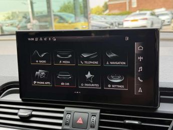 Audi Q5 50 TFSI e Quattro S Line 5dr S Tronic