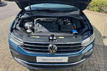 Volkswagen Tiguan 2.0 TDI Life 5dr DSG