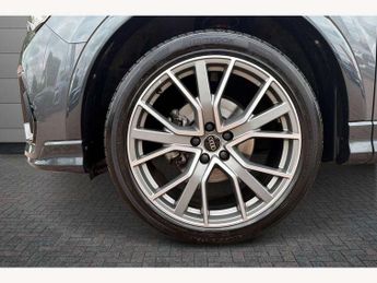 Audi Q3 35 TDI Black Edition 5dr S Tronic