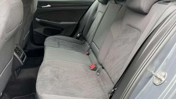 Volkswagen Golf 1.5 eTSI 150 Style 5dr DSG