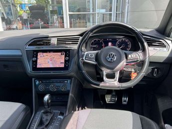 Volkswagen Tiguan 2.0 TDi 150 4Motion R-Line 5dr DSG