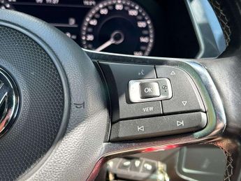 Volkswagen Tiguan 2.0 TDi 150 4Motion R-Line 5dr DSG