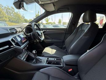 Audi Q3 35 TFSI Black Edition 5dr S Tronic