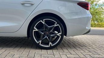 Cupra Leon 1.5 eTSI 150 V2 5dr DSG