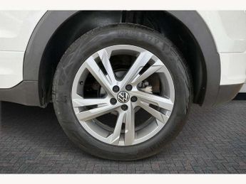 Volkswagen T-Cross 1.0 TSI 115 R-Line 5dr DSG