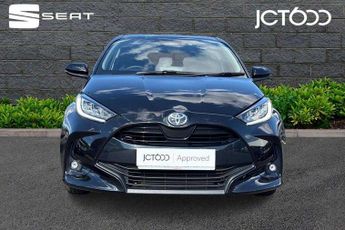 Toyota Yaris 1.5 Hybrid Design 5dr CVT