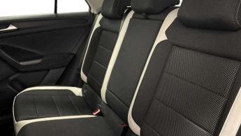 Volkswagen T-Roc 1.5 TSI EVO SEL 5dr DSG