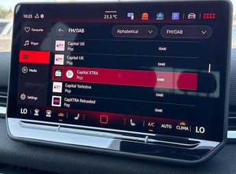 Volkswagen T-Roc 1.5 eTSI Life 5dr DSG