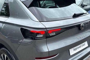 Volkswagen T-Roc 1.5 eTSI Life 5dr DSG