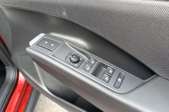 Volkswagen T-Roc 1.5 eTSI Life 5dr DSG