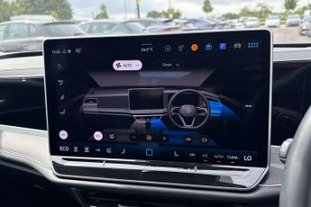 Volkswagen Passat 1.5 TSI eHybrid Life 5dr DSG