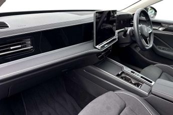 Volkswagen Passat 1.5 TSI eHybrid Life 5dr DSG