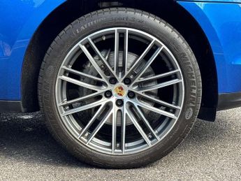Porsche Macan S 5dr PDK