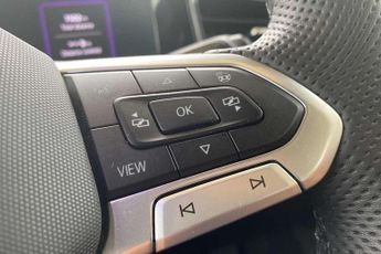 Volkswagen Passat 1.5 TSI eHybrid 272 R-Line 5dr DSG