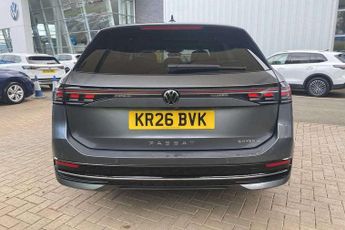 Volkswagen Passat 1.5 TSI eHybrid Elegance 5dr DSG