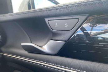 Volkswagen Passat 1.5 TSI eHybrid Elegance 5dr DSG