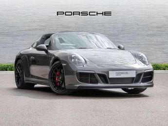 Porsche 911 GTS 2dr PDK