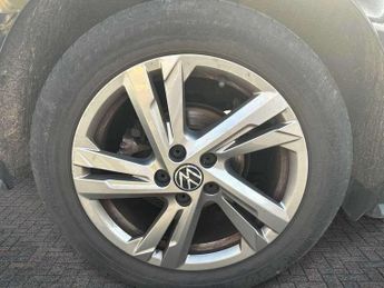 Volkswagen Polo 1.0 TSI 110 R-Line 5dr DSG