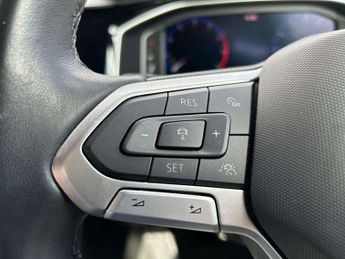 Volkswagen Polo 1.0 TSI R-Line 5dr DSG