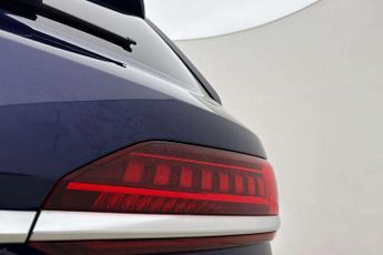 Audi Q7 50 TDI Quattro S Line 5dr Tiptronic