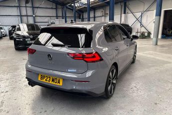Volkswagen Golf 2.0 TDI 200 GTD 5dr DSG